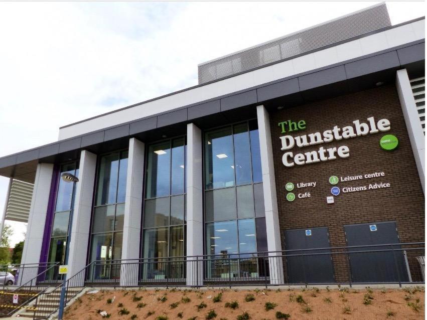 Harper Luxe Serviced Apartments Dunstable Exterior foto